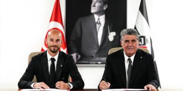 Beşiktaş, Vaclav Cerny ile sözleşme imzalandığını duyurdu