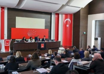 CHP’de kurultay sonrası ilk PM toplantısı: MYK üyeleri belli oldu!