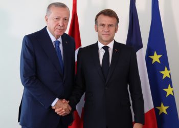 Cumhurbaşkanı Erdoğan, Macron ile görüştü