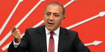 Gürsel Tekin’den dikkat çeken açıklama: Parti binasına gideceğim