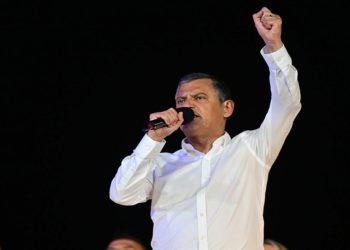 Özgür Özel: Özgür Çelik’in arkasındayız