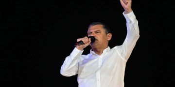 Özgür Özel: Özgür Çelik’in arkasındayız