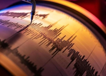 Balıkesir’de deprem alarmı: Sındırgı 3,7 ile sallandı