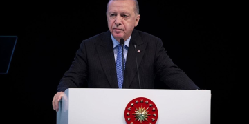 Erdoğan: Savunma sanayisinde tam bağımsız Türkiye hedefimize ilerliyoruz