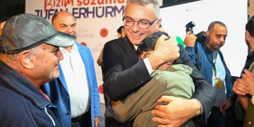 Erhürman: Dış politika Türkiye ile istişare edilecek