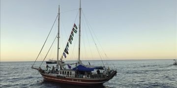 Gazze’ye ilerleyen Sumud Filosu yüksek riskli bölgeye girdi