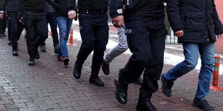 Sahte e-imzada üçüncü dalga! 92 kişi yakalandı