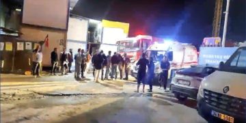 Beyoğlu’nda metro inşaatında iskele çöktü