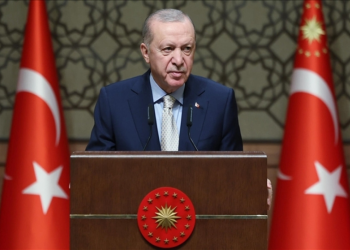 Erdoğan: Türkiye savunma sanayinde tarih yazamaya devam edecek