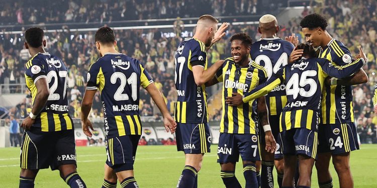 Fenerbahçe, Rize deplasmanında