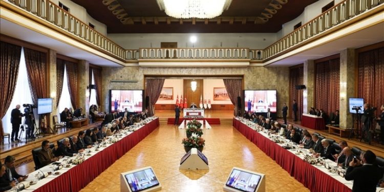 Komisyon heyeti İmralı’ya gitti