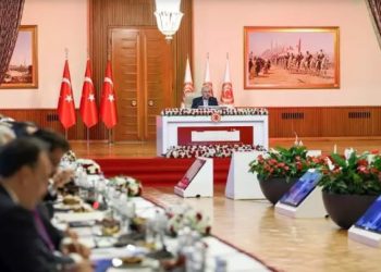 Oylama yapıldı, karar çıktı! Komisyon İmralı’ya gidiyor