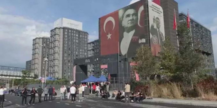 Savcılıktan CHP İstanbul binasına el koyma talebi