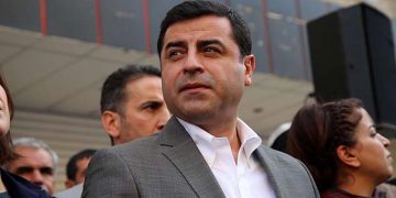 Selahattin Demirtaş’a ‘Cumhurbaşkanına hakaret’ davasında ceza talebi