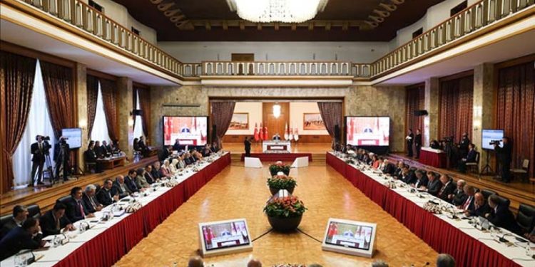 AK Parti ve CHP’nin komisyon raporları tamam, yasal süreç başlıyor