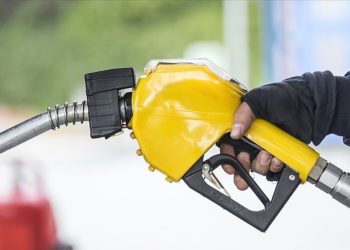 Benzin ve motorine bir yılda ne kadar zam geldi?