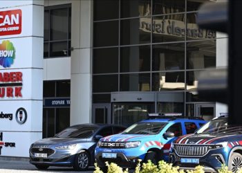 Can Holding soruşturmasında iki isim serbest