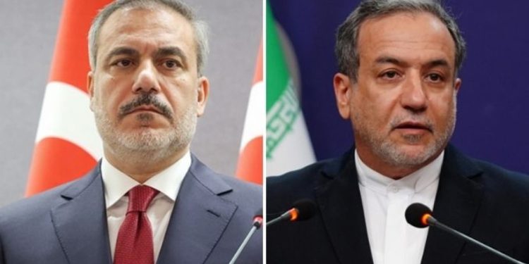 Bakan Fidan, İranlı mevkidaşı Arakçi ile görüştü