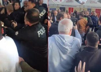 Bursa Büyükşehir Belediye Başkanı’na yumruklu saldırı