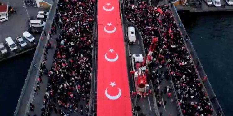 Filistin için Galata’da üçüncü büyük buluşma