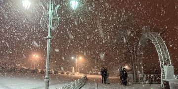 İstanbul’a kar geri geldi