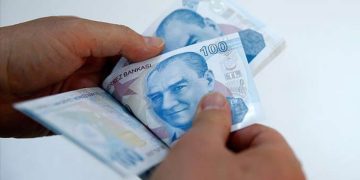 Memur ve memur emeklisi için ağustos ayı zam hesabı