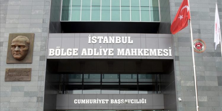 Savcı, adliyede kadın hâkimi vurdu