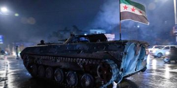 Suriye ordusu, Halep’te Maksud Mahallesi’ne operasyon başlattı