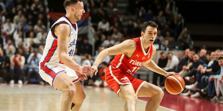 12 Dev Adam Sırbistan deplasmanından zaferle dönüyor