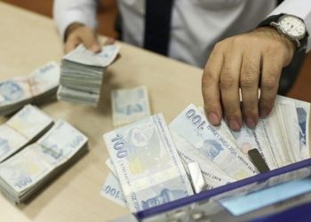 5 milyon 324 bin kişi devletten maaş alıyor