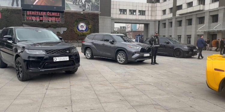 65 milyon liralık kaçak lüks araç operasyonu!