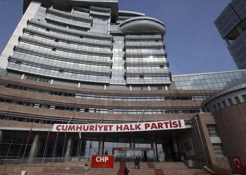 CHP kurultay davası ertelendi