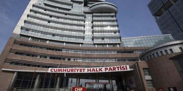 CHP kurultay davası ertelendi
