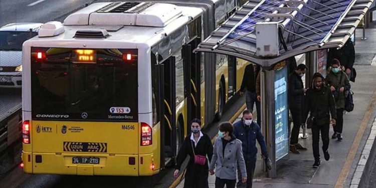 İstanbul’da toplu taşımaya yüzde 20 zam yapıldı