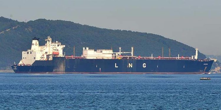 Avrupa ile Asya arasında LNG rekabeti kızıştı