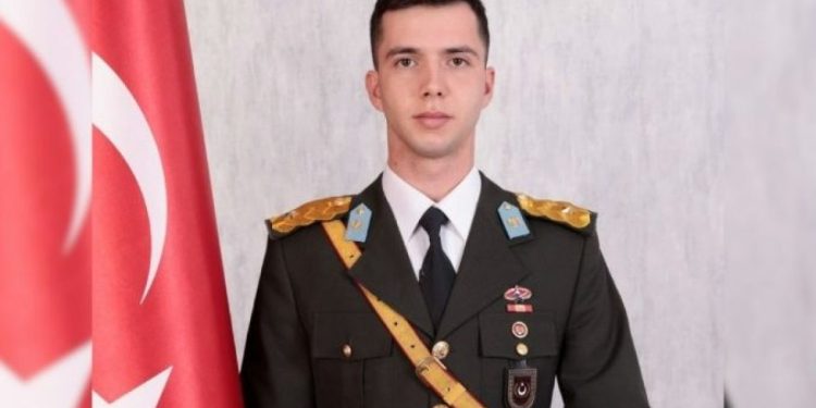 Bir teğmene daha mahkemeden ret