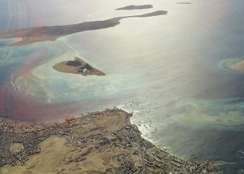 Devrim Muhafızları: Hürmüz Boğazı kapatıldı