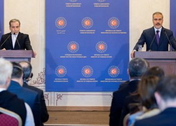 Dışişleri Bakanı Fidan, İranlı mevkidaşı Erakçi ile görüştü