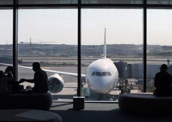 Dubai Havalimanı’nda patlama! Uçuşlar durduruldu