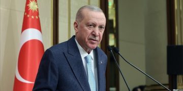 Erdoğan: Dost düşman iyi bilir ki Çanakkale geçilmez