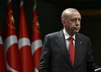 Erdoğan: Ülkemizi ateş çemberinin dışında tutmakta kararlıyız