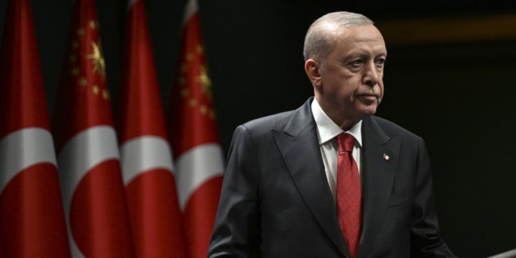 Erdoğan: Ülkemizi ateş çemberinin dışında tutmakta kararlıyız