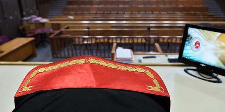 HSK Kararnamesiyle 12 hakim ve savcının görev yeri değişti