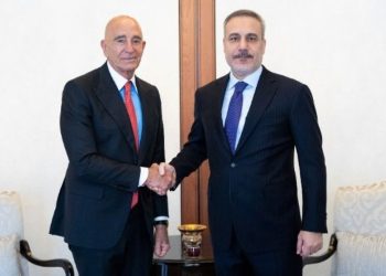 Hakan Fidan, ABD Büyükelçisi Barrack ile görüştü