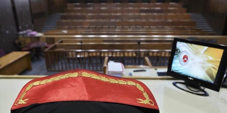 İBB yolsuzluk davası bayram sonrasına ertelendi