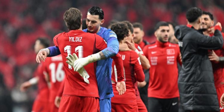 İngiliz hakem Michael Oliver, Türkiye-Kosova maçını yönetecek