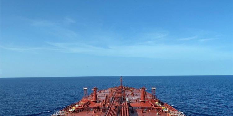 İran Devrim Muhafızları duyurdu: Hürmüz Boğazı kapatıldı