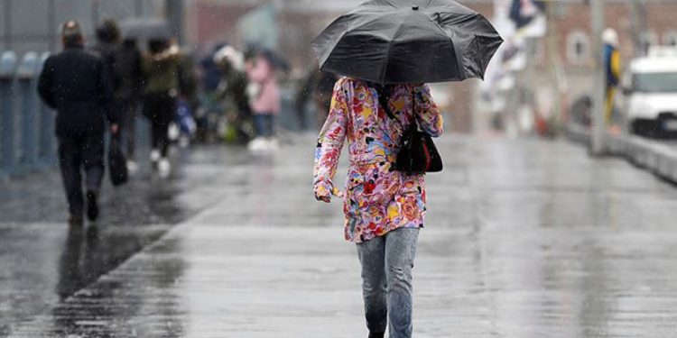 İstanbul ve İzmir dahil 12 kentte ‘sarı’ alarm