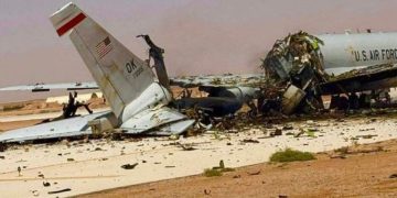 İşte İran’ın vurduğu ABD jeti! 300 milyon dolarlık enkaz