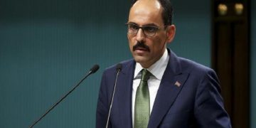 MİT Başkanı Kalın, Hamas heyetiyle bir araya geldi